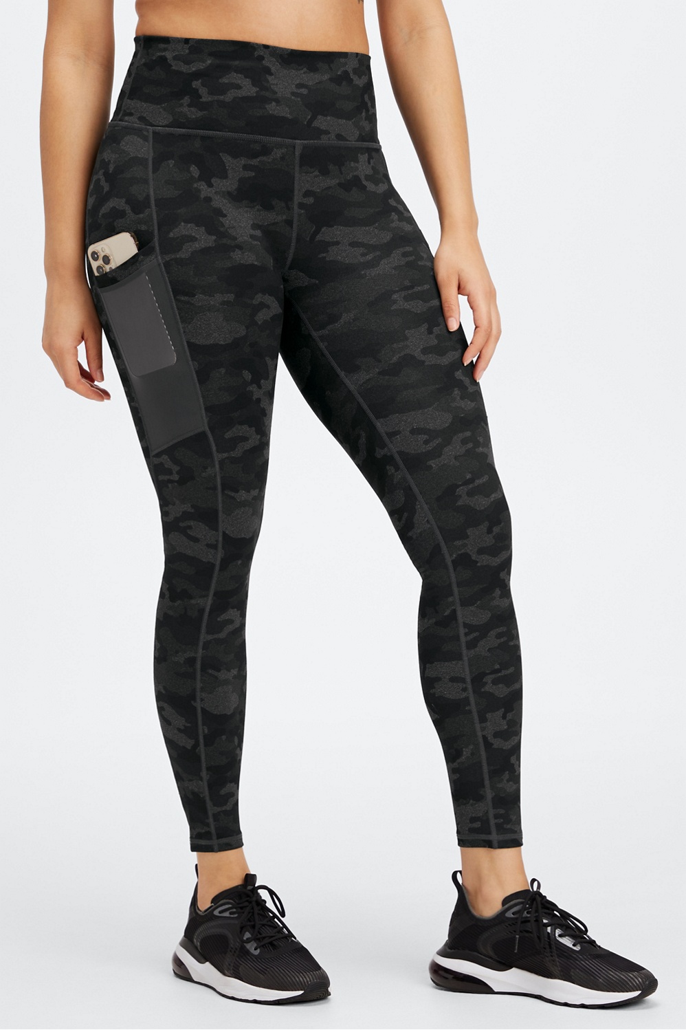 Gym Clothes | Fitness Clothing | Activewear by Kate Hudson | Fabletics UK
